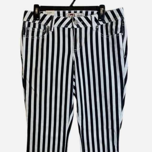 l.e.i black and white stripe low rise Ashley jeans Juniors 11 regular - Picture 3 of 7